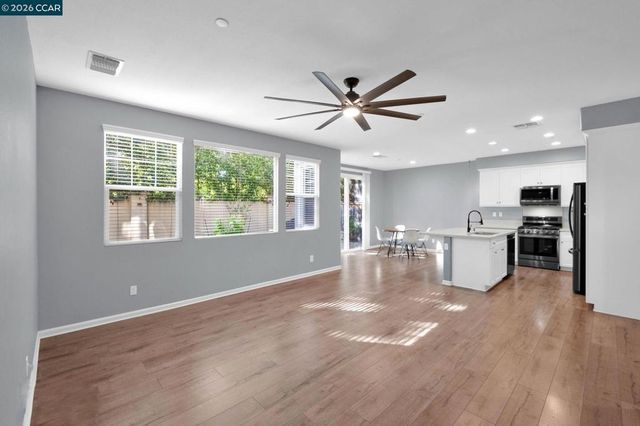 312 MacArthur Way, Brentwood, CA 94513