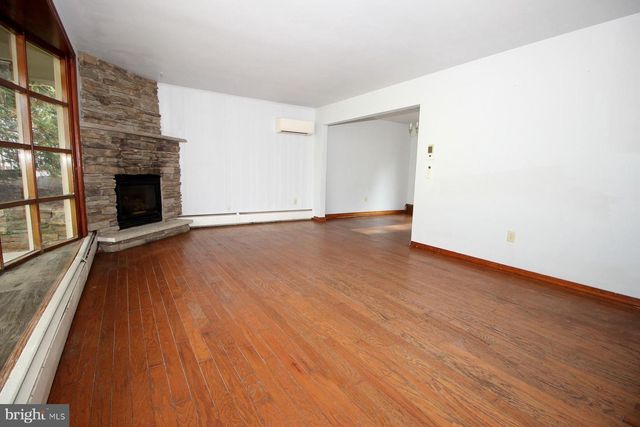 361 SUSQUEHANNA AVE, Lock Haven, PA 17745