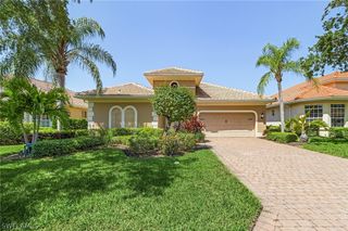 6753 Bent Grass DR, Naples, FL 34113