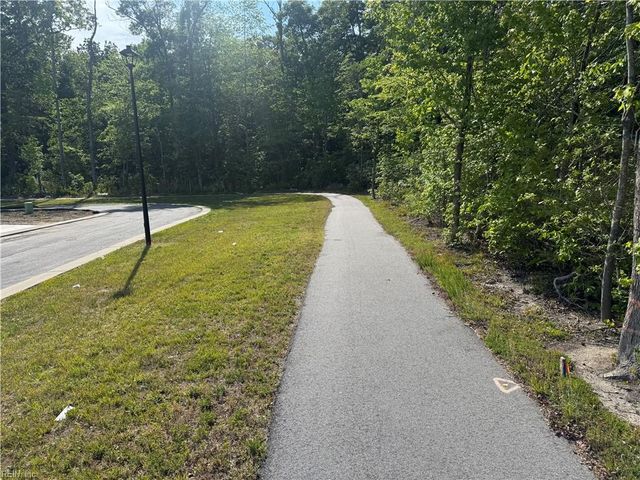 5112 Annapolis DR, Chesapeake, VA 23321