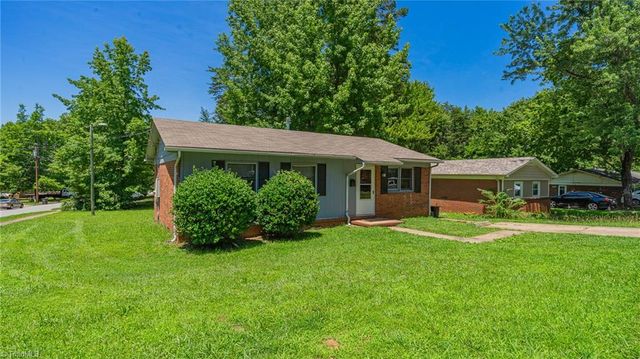157 Blaze Street, Winston-salem, NC 27105