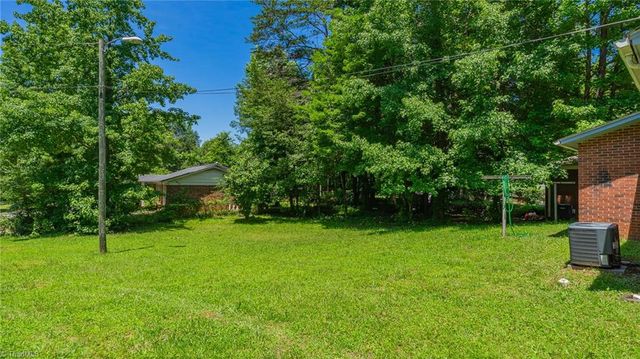 157 Blaze Street, Winston-salem, NC 27105