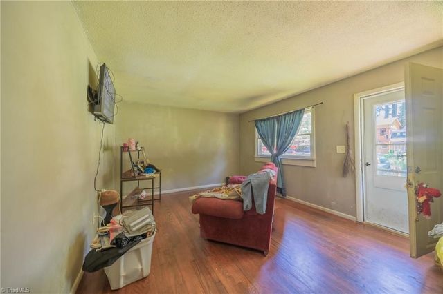 157 Blaze Street, Winston-salem, NC 27105