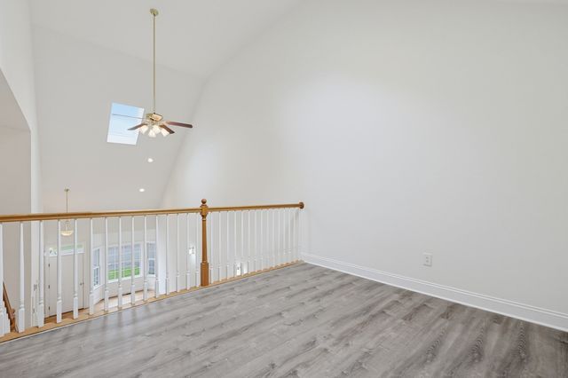 6 Afra Dr 6, Shrewsbury, MA 01545