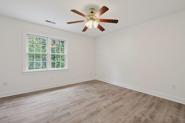 6 Afra Dr 6, Shrewsbury, MA 01545