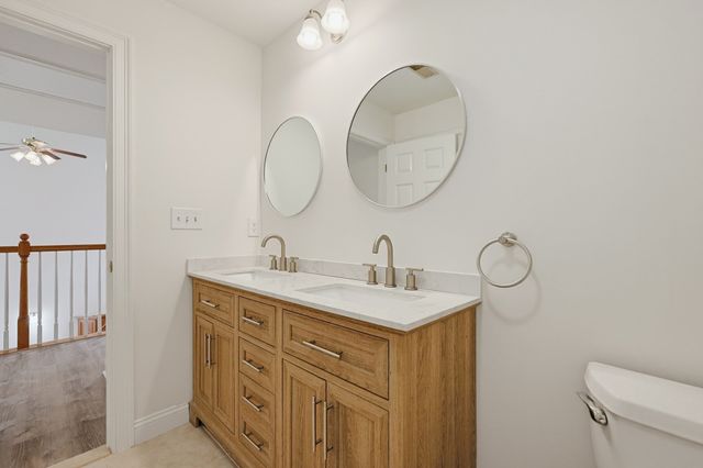 6 Afra Dr 6, Shrewsbury, MA 01545