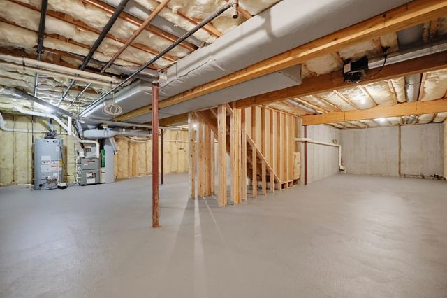 6 Afra Dr 6, Shrewsbury, MA 01545