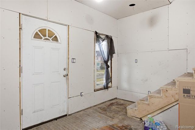 4624 Pacific Street, Detroit, MI 48204