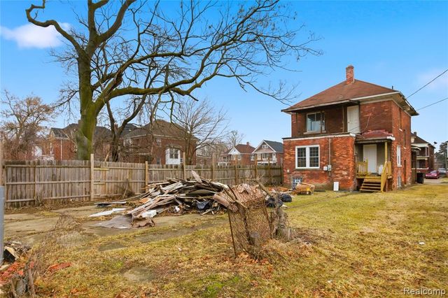 4624 Pacific Street, Detroit, MI 48204