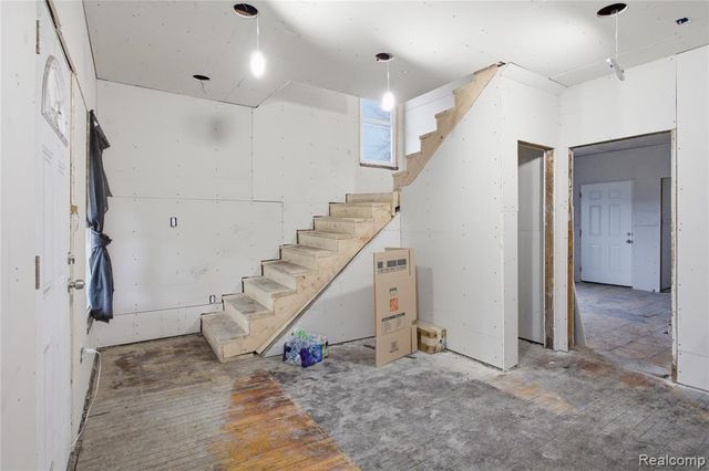 4624 Pacific Street, Detroit, MI 48204