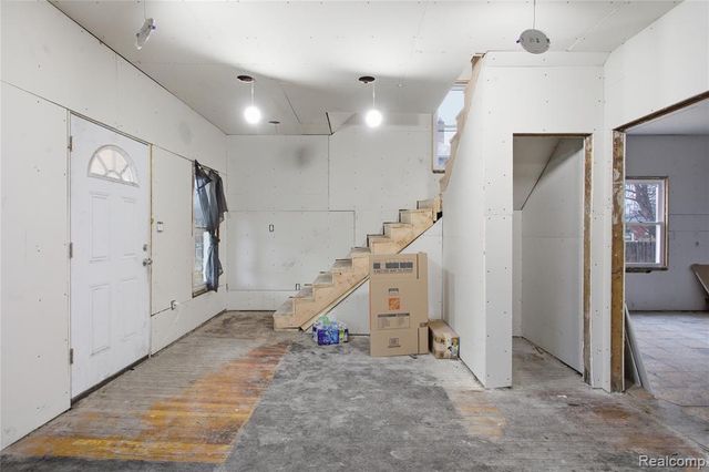4624 Pacific Street, Detroit, MI 48204