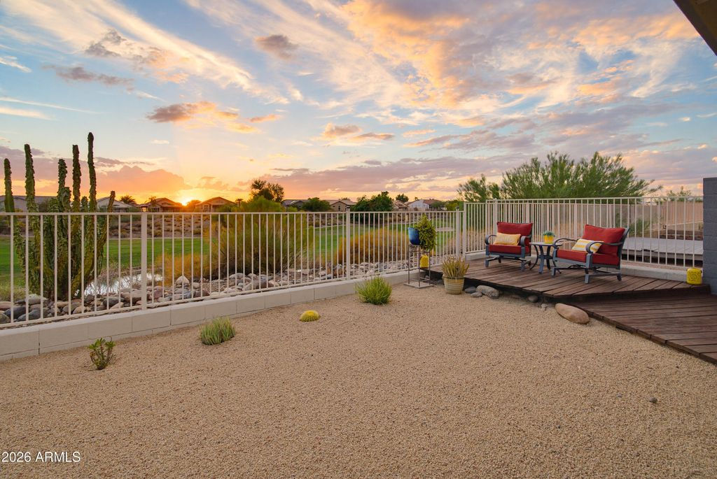 11546 W KING SNAKE Court, Surprise, AZ 85378 — photo 4