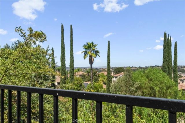 32012 Paseo Parallon, Temecula, CA 92592