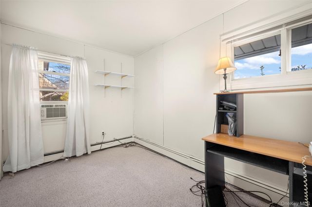 60 Flamingo Road, Levittown, NY 11756