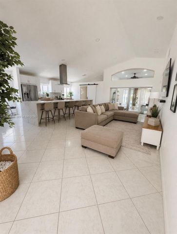 5431 SW 163rd Court no, Miami, FL 33185