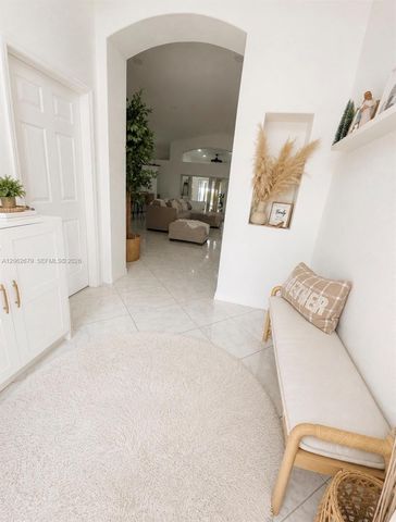 5431 SW 163rd Court no, Miami, FL 33185