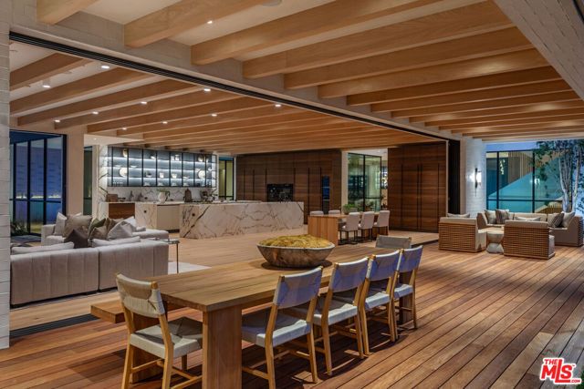 1307 N Doheny Drive, Los Angeles, CA 90069