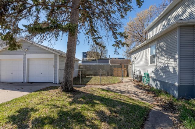 10 7th Avenue N, Fargo, ND 58102