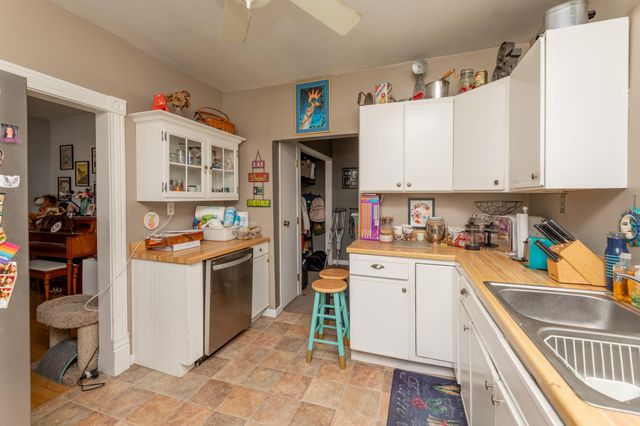 10 7th Avenue N, Fargo, ND 58102