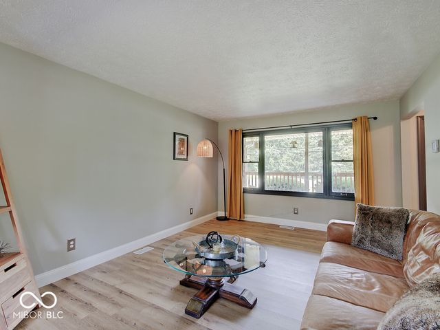 5303 W Thompson Road, Indianapolis, IN 46221