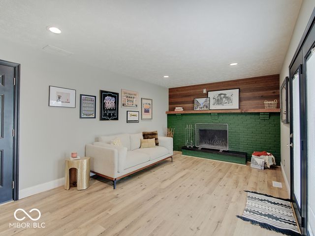 5303 W Thompson Road, Indianapolis, IN 46221