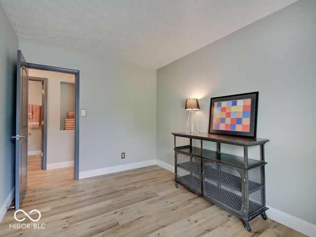 5303 W Thompson Road, Indianapolis, IN 46221