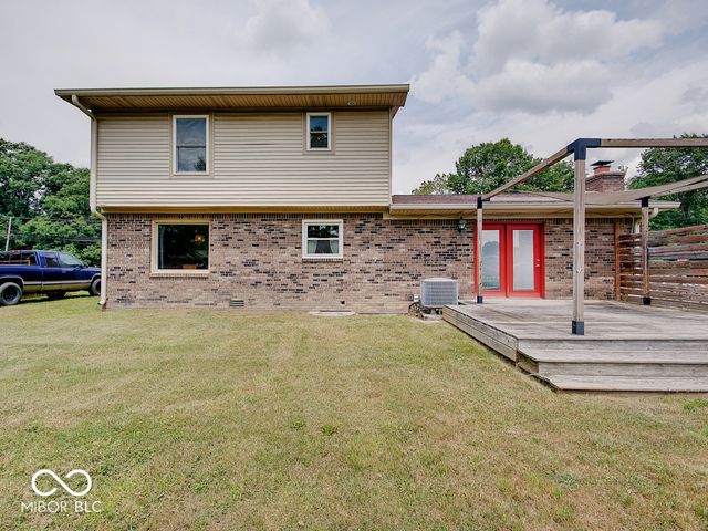 5303 W Thompson Road, Indianapolis, IN 46221