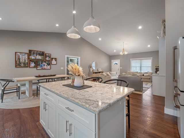 262 Castleknock Road, Winfield, WV 25213