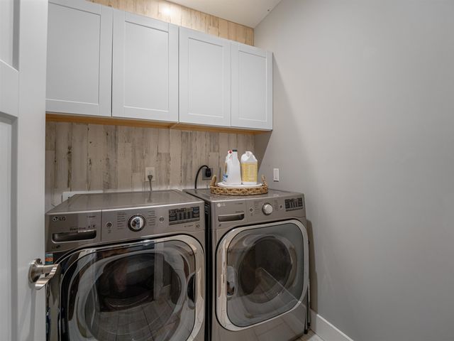 262 Castleknock Road, Winfield, WV 25213