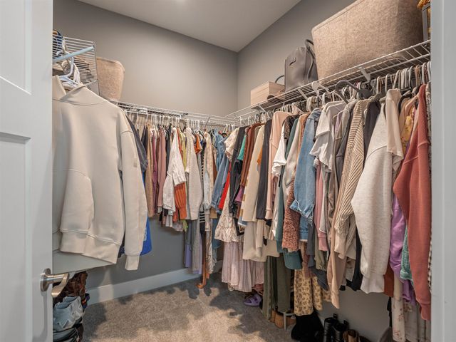 262 Castleknock Road, Winfield, WV 25213