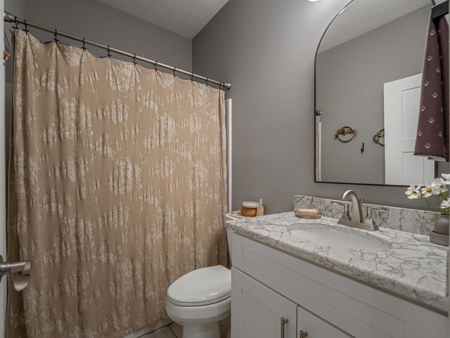 262 Castleknock Road, Winfield, WV 25213