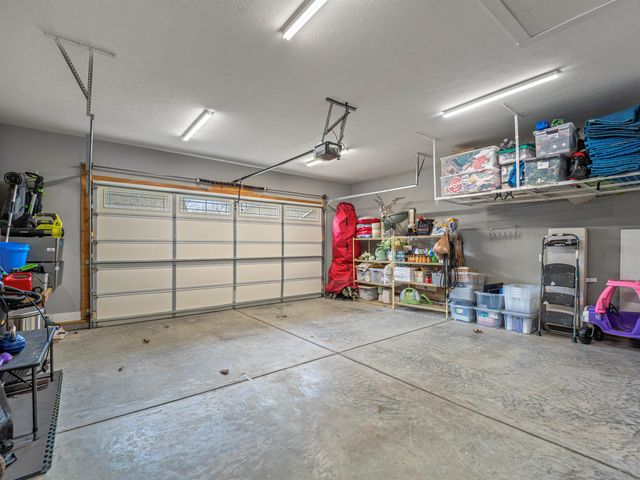 262 Castleknock Road, Winfield, WV 25213