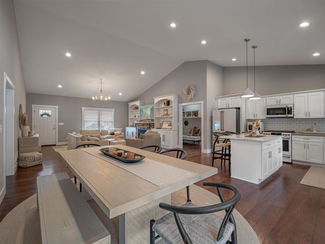 262 Castleknock Road, Winfield, WV 25213