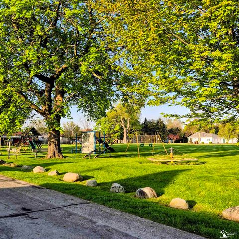 4509 Dixon Road, Frenchtown Twp, MI 48166