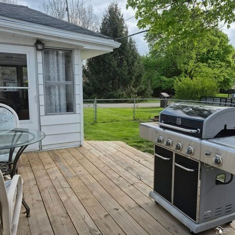 4509 Dixon Road, Frenchtown Twp, MI 48166
