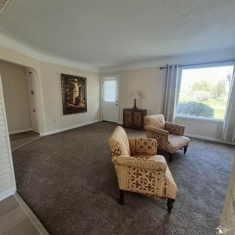 4509 Dixon Road, Frenchtown Twp, MI 48166