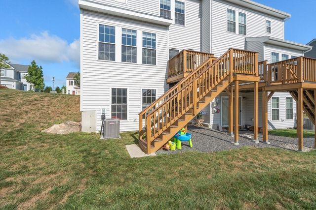 49 Walnut Way 49, Hopkinton, MA 01748
