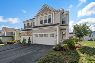 49 Walnut Way 49, Hopkinton, MA 01748