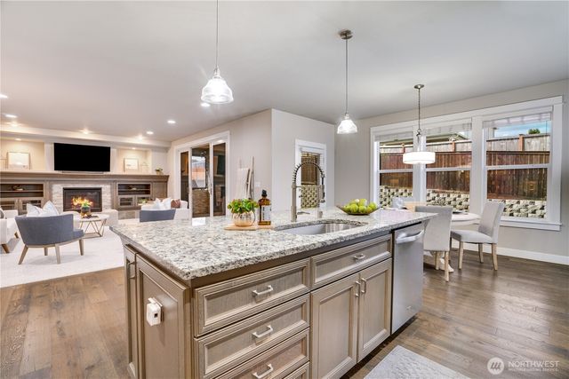 17332 125th Street Ct E, Puyallup, WA 98374