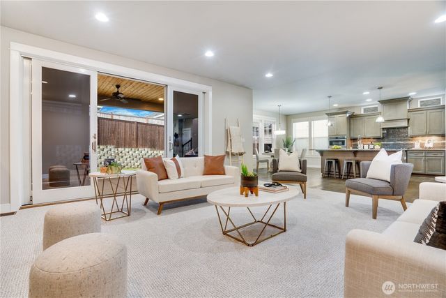 17332 125th Street Ct E, Puyallup, WA 98374