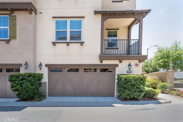 22138 Barrington Way, Saugus, CA 91350