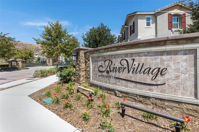 22138 Barrington Way, Saugus, CA 91350
