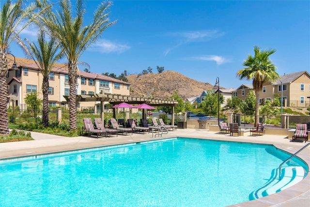 22138 Barrington Way, Saugus, CA 91350