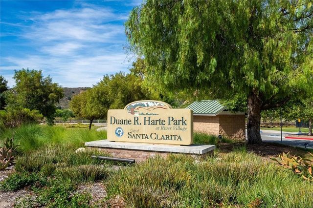 22138 Barrington Way, Saugus, CA 91350