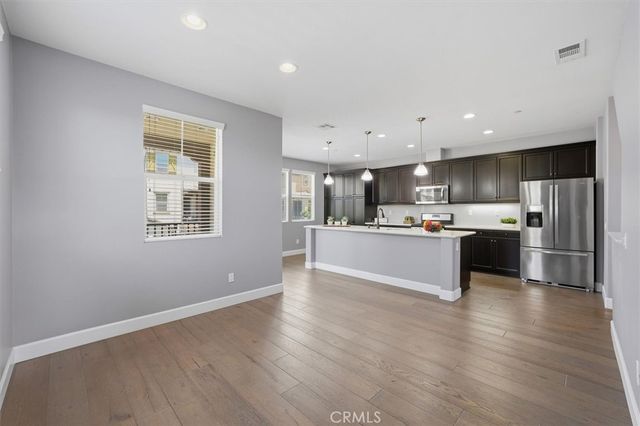 22138 Barrington Way, Saugus, CA 91350