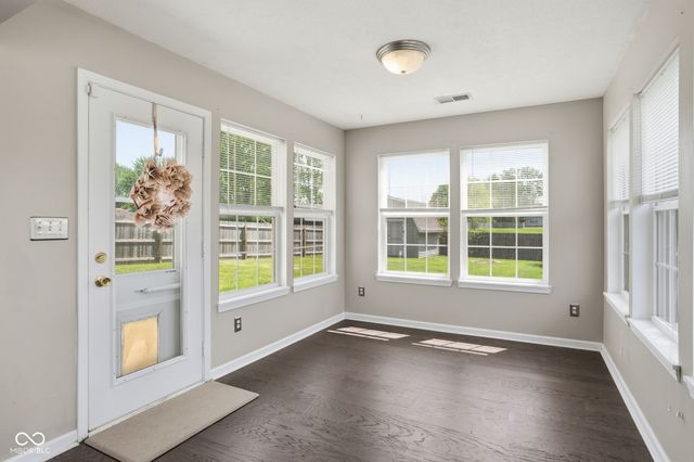 987 Gulf Shore Boulevard, Kokomo, IN 46902