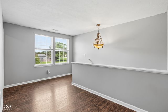 987 Gulf Shore Boulevard, Kokomo, IN 46902