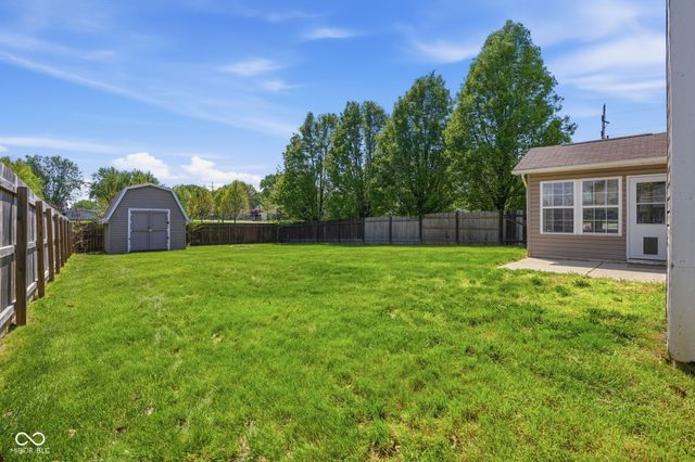 987 Gulf Shore Boulevard, Kokomo, IN 46902