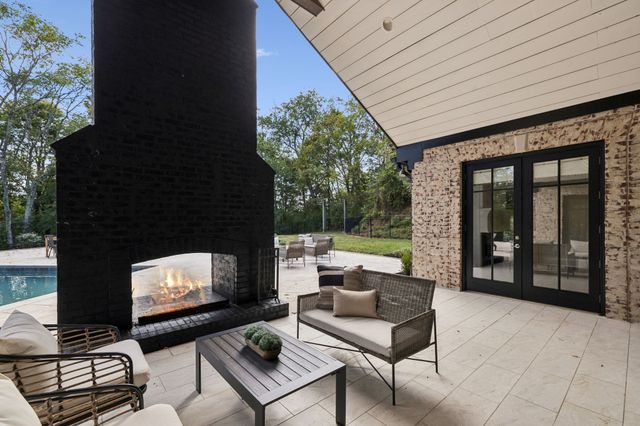 6355 Shadow Ridge Ct, Brentwood, TN 37027