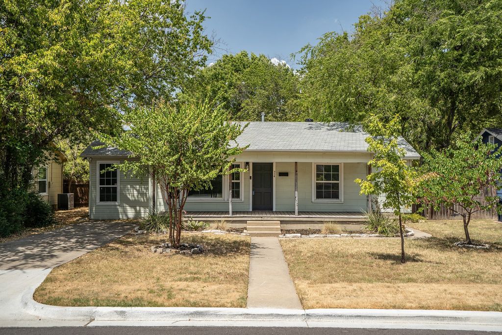 714 Cordell Street, Denton, TX 76201